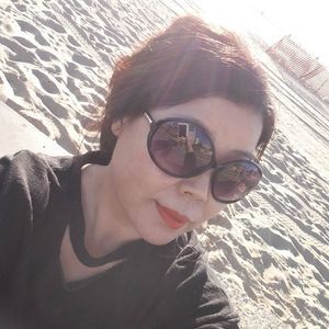 Meet your Posher, Sophia